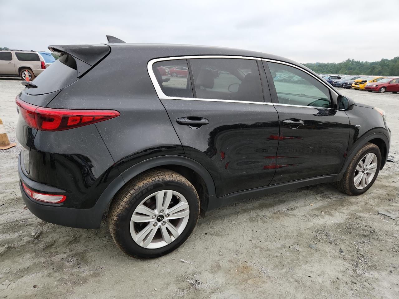 KIA SPORTAGE LX