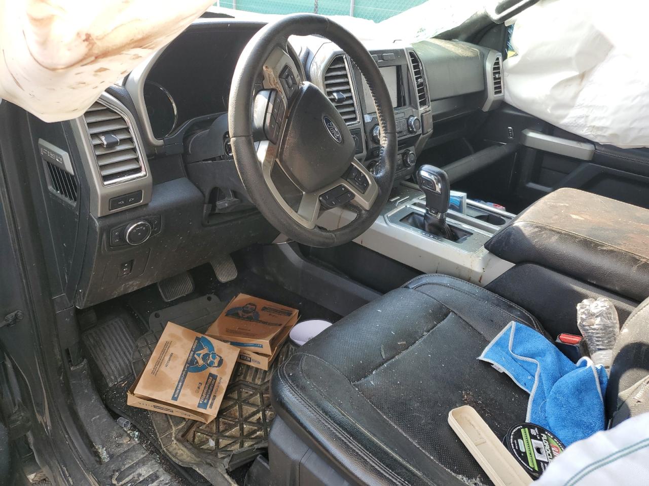 FORD F-150 SUPERCREW