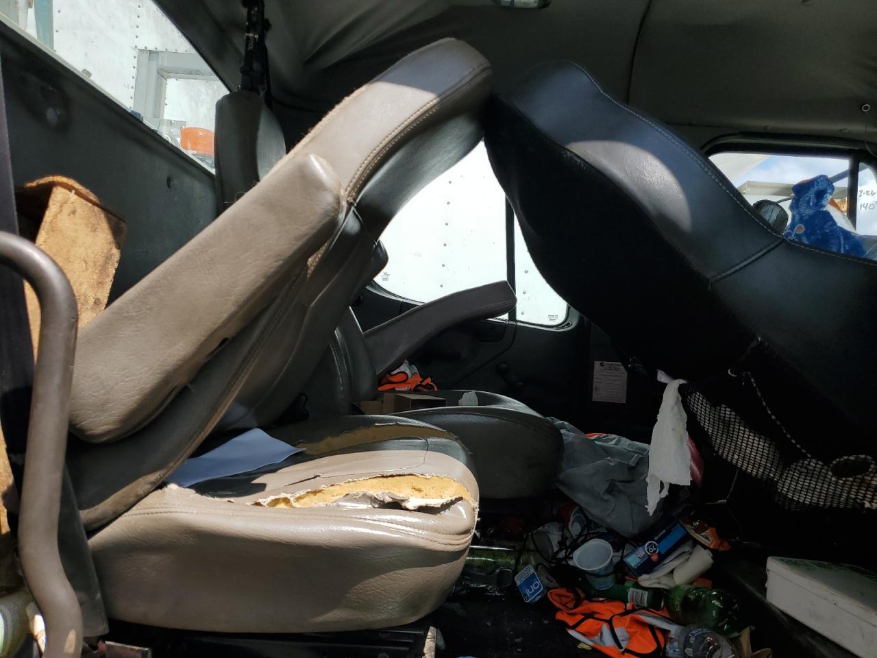 Lot #3230592873 2014 FREIGHTLINER 108SD