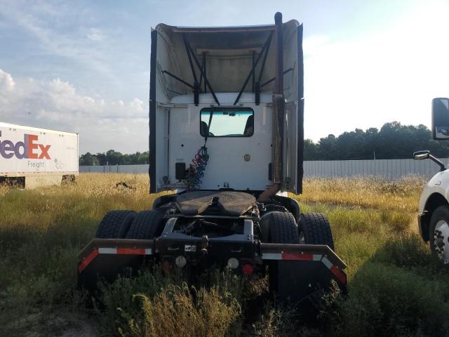 2016 PETERBILT TRACTOR 579 #3246964221