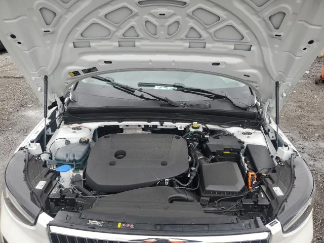 2025 VOLVO XC40 CORE YV4L12UJ2S2575195