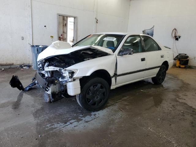 Global Auto Auctions: 2000 TOYOTA CAMRY CE