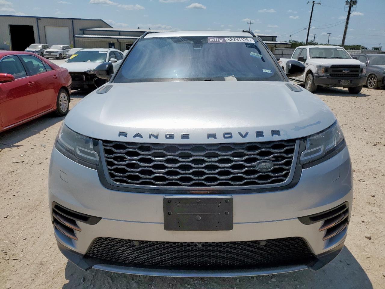 LAND ROVER RANGE ROVER R-DYNAMIC SE