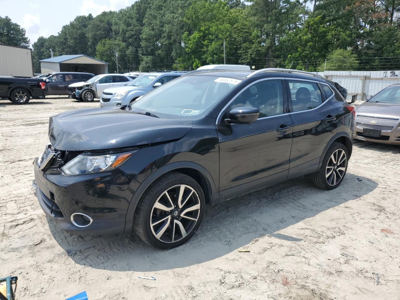 NISSAN ROGUE SPORT S