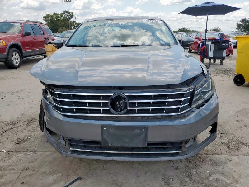 2017 VOLKSWAGEN PASSAT S - 1VWAT7A30HC028143