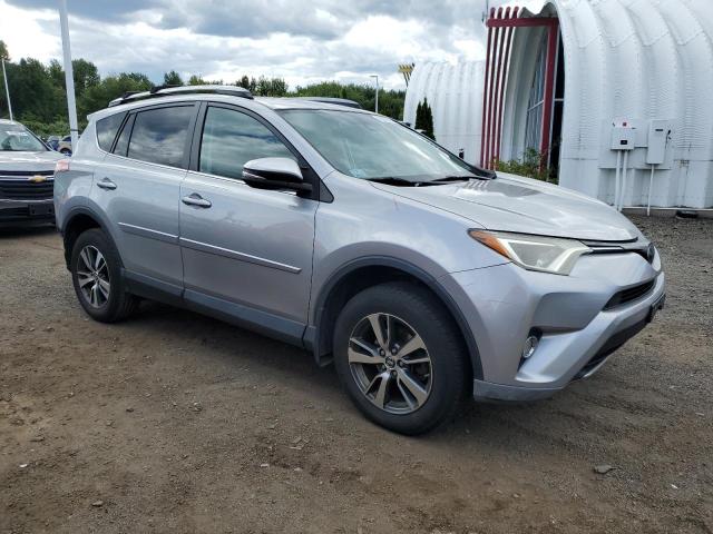 2017 TOYOTA RAV4 XLE - 2T3RFREV5HW578374