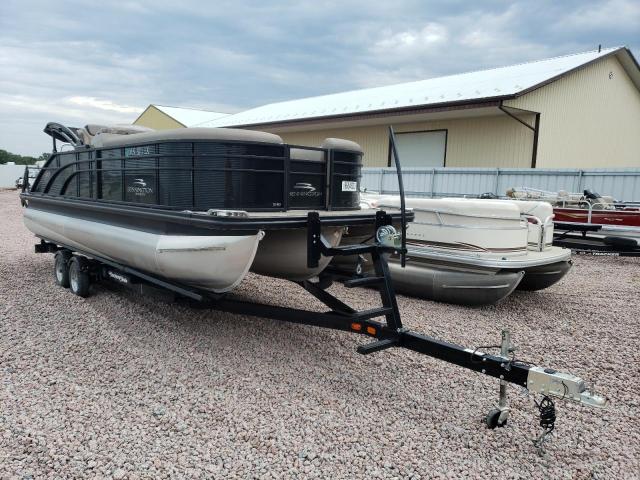 Global Auto Auctions: 2019 BENNINGTON MARINE PONTOON