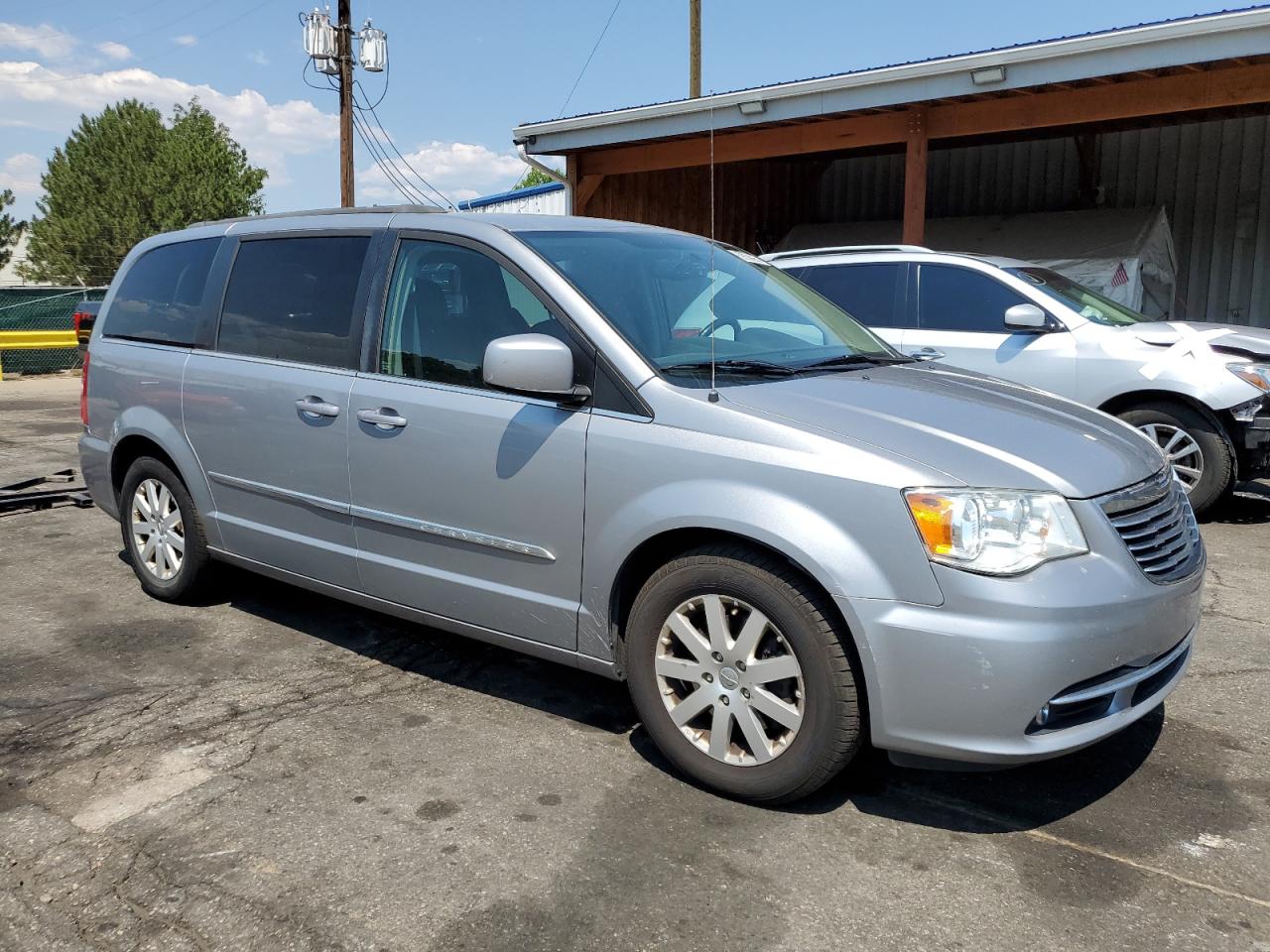 CHRYSLER TOWN & COUNTRY TOURING