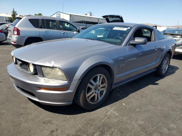 FORD MUSTANG GT
