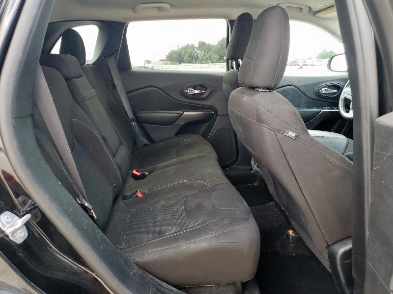 2019 JEEP CHEROKEE LATITUDE - 1C4PJLCB7KD340591