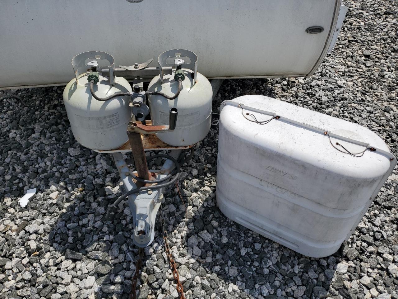 Lot #3282582863 2001 THOR CUB