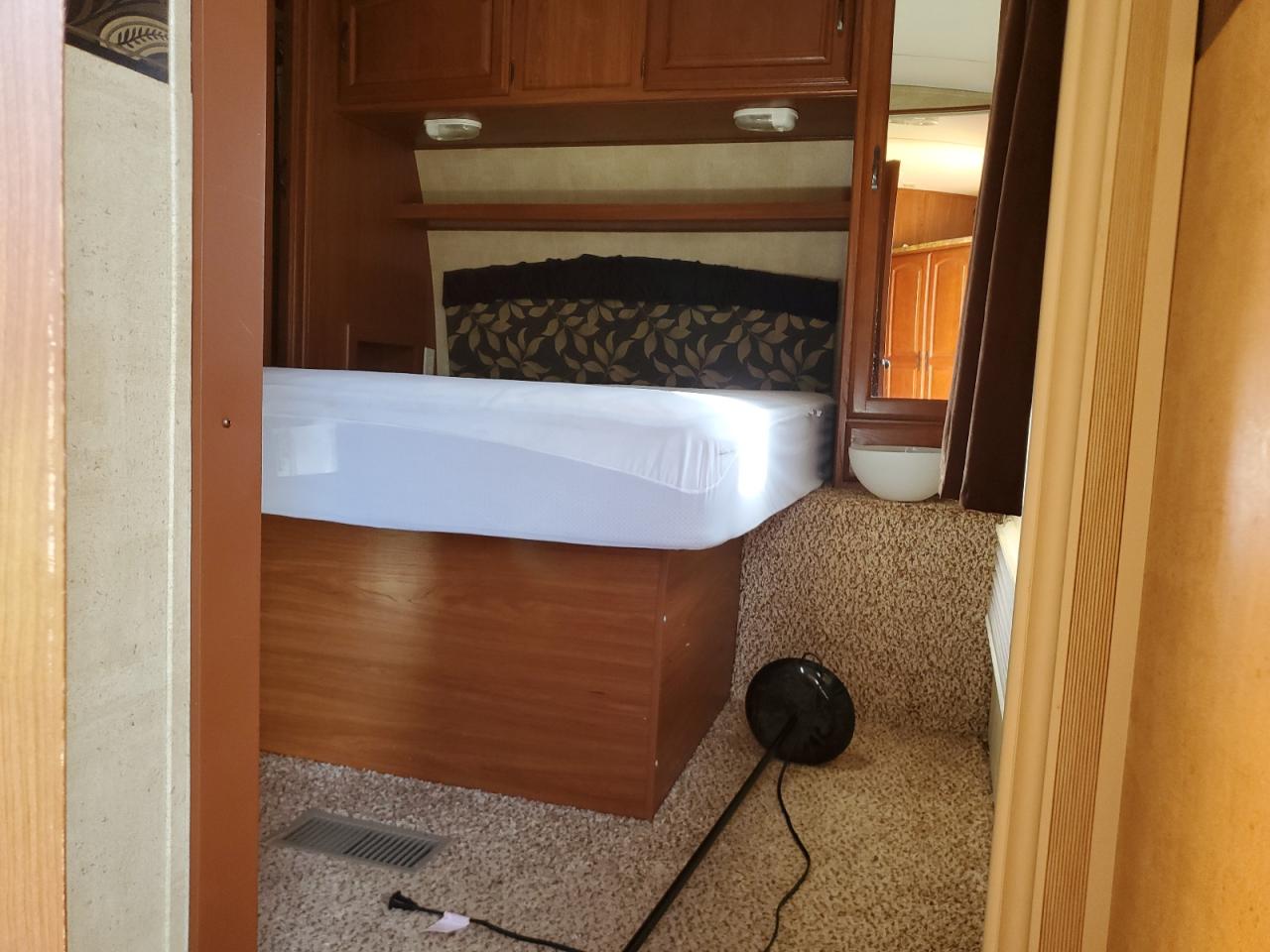 Lot #3240133055 2012 KEYSTONE OUTBACK