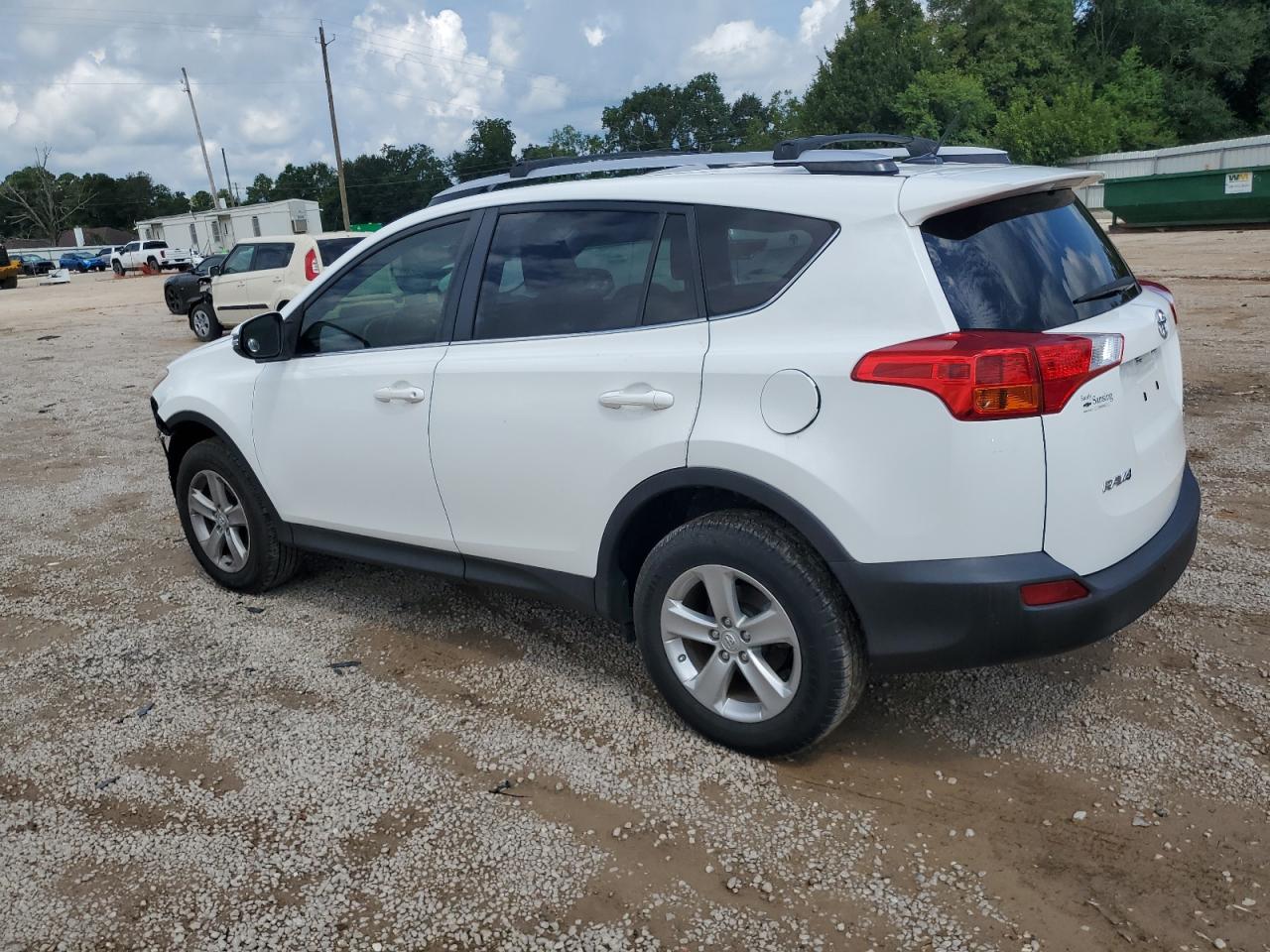 TOYOTA RAV4 XLE