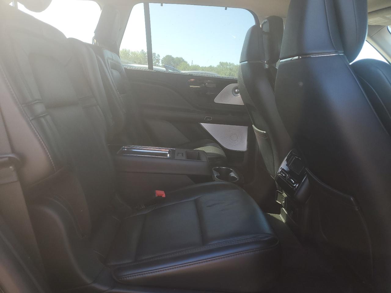 LINCOLN AVIATOR RESERVE