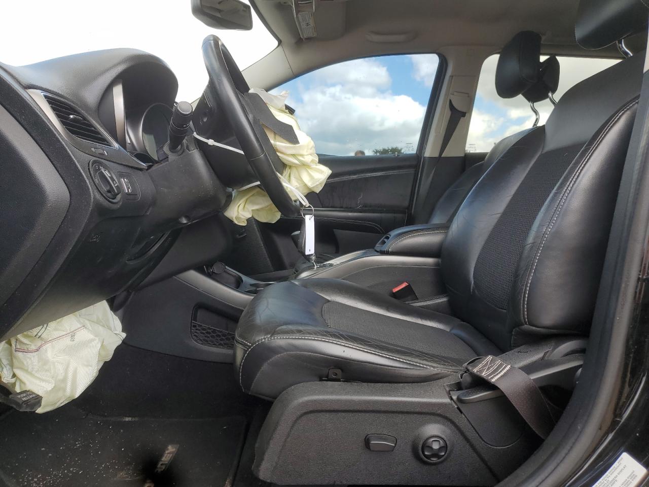 DODGE JOURNEY CROSSROAD