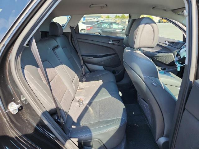 2017 HYUNDAI TUCSON LIMITED KM8J33A44HU379454