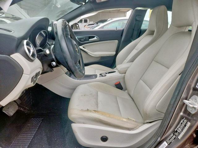 2015 MERCEDES-BENZ CLA 250 WDDSJ4EB8FN184368