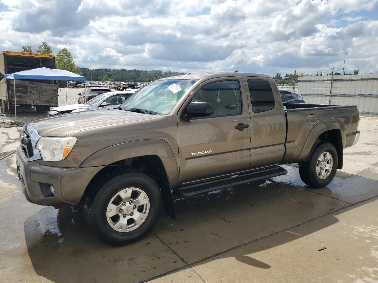 TOYOTA TACOMA ACCESS CAB