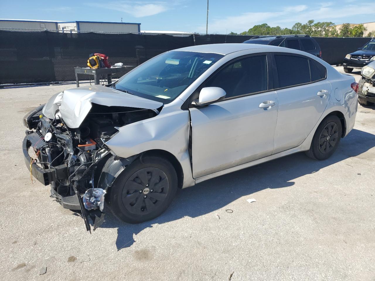 KIA RIO LX