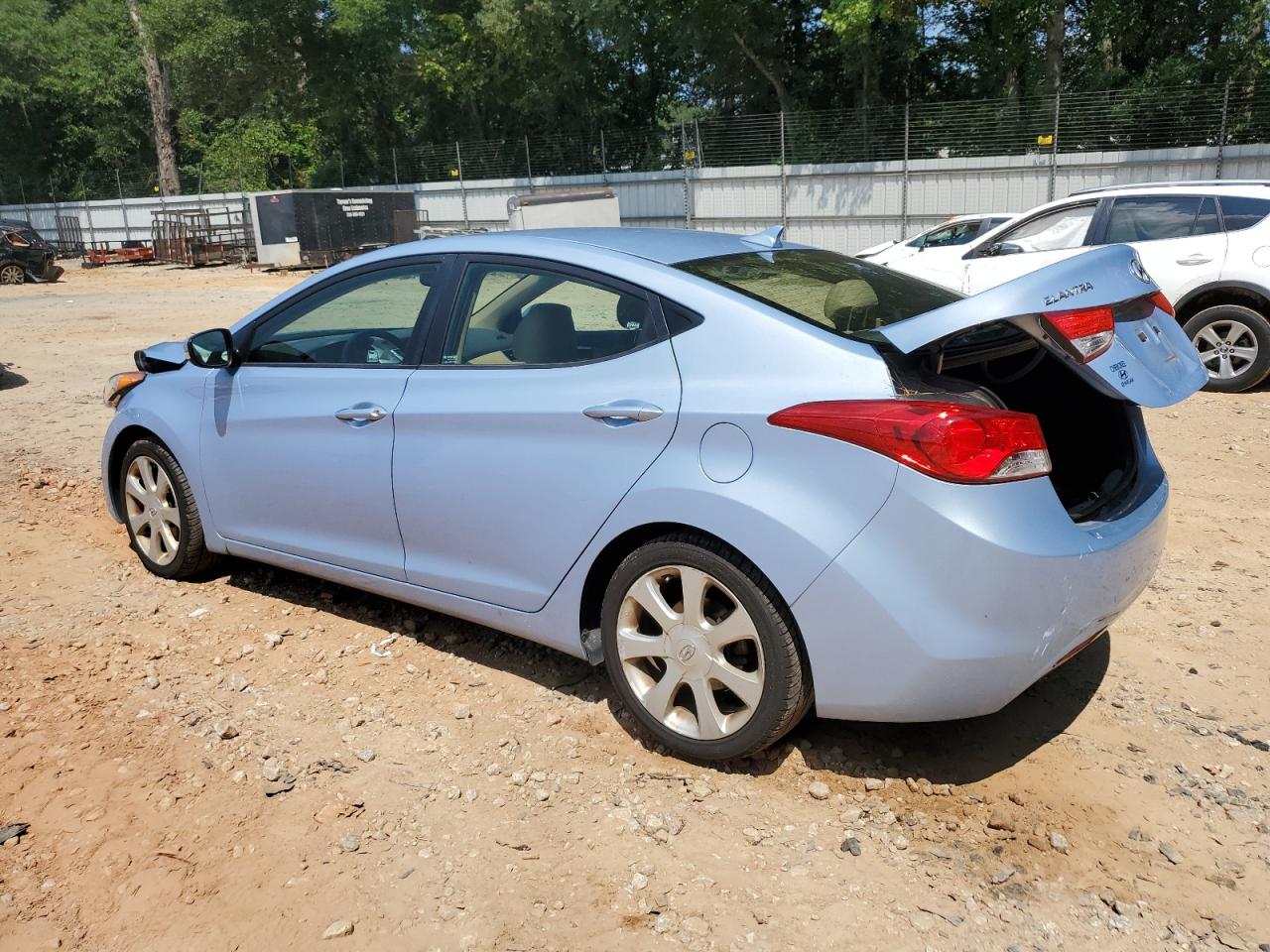 HYUNDAI ELANTRA GLS