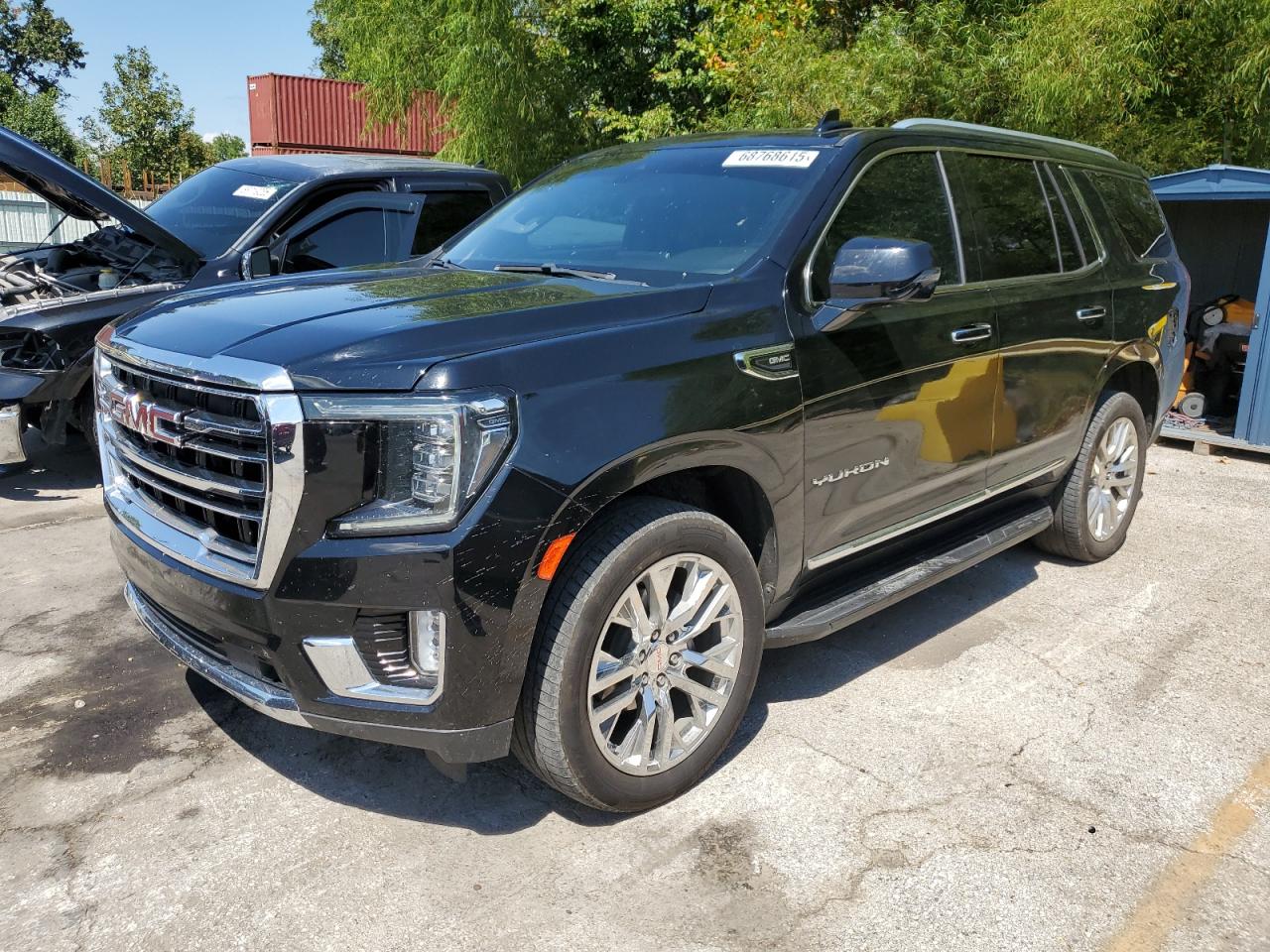 GMC YUKON SLT