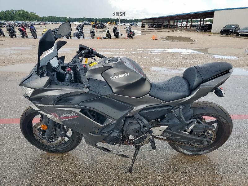 2022 KAWASAKI EX650 N ML5EXEN16NDA47952