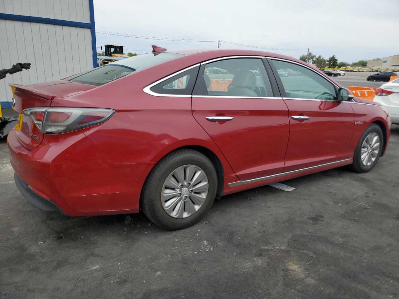 HYUNDAI SONATA HYBRID