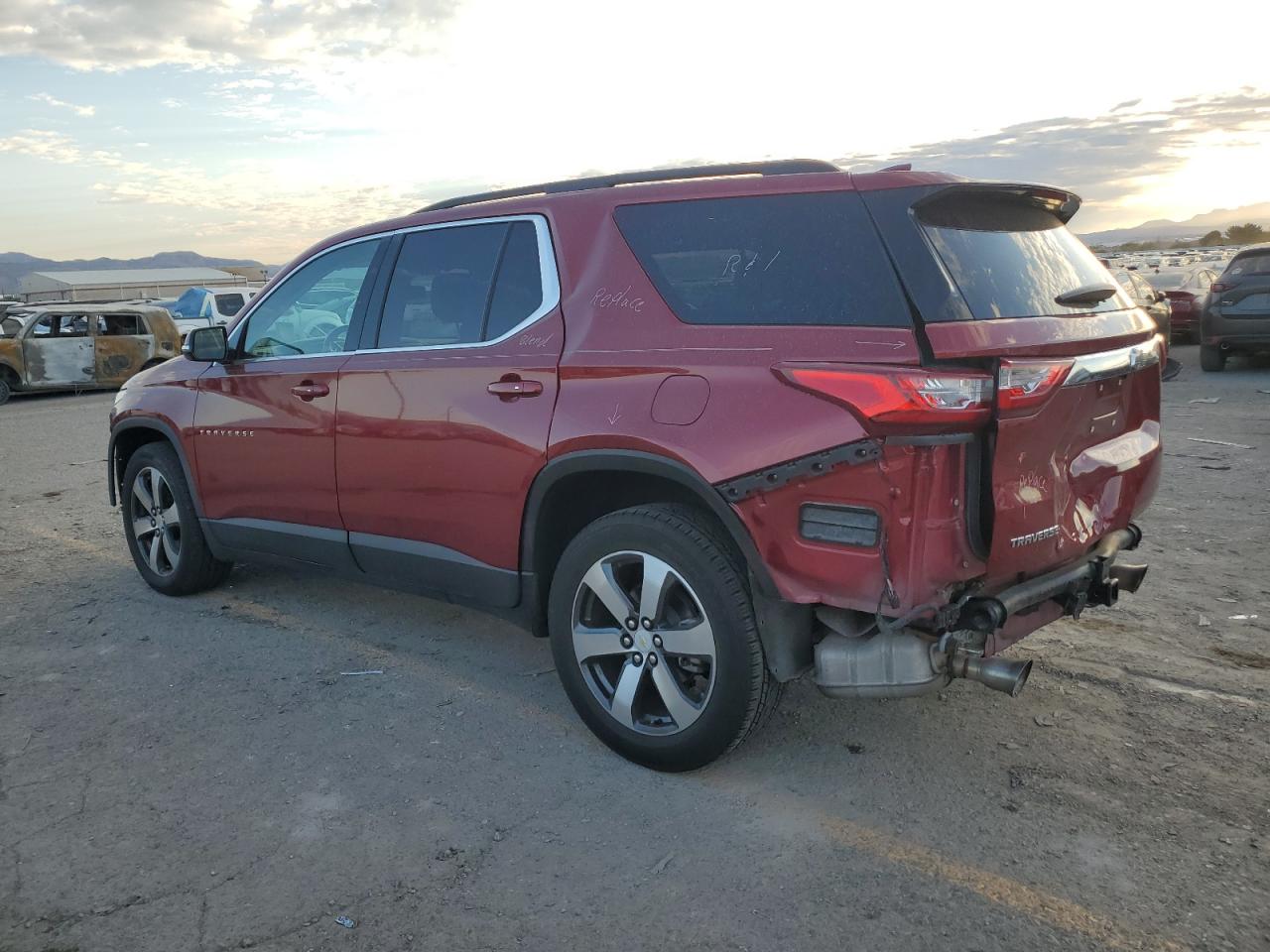 CHEVROLET TRAVERSE LT