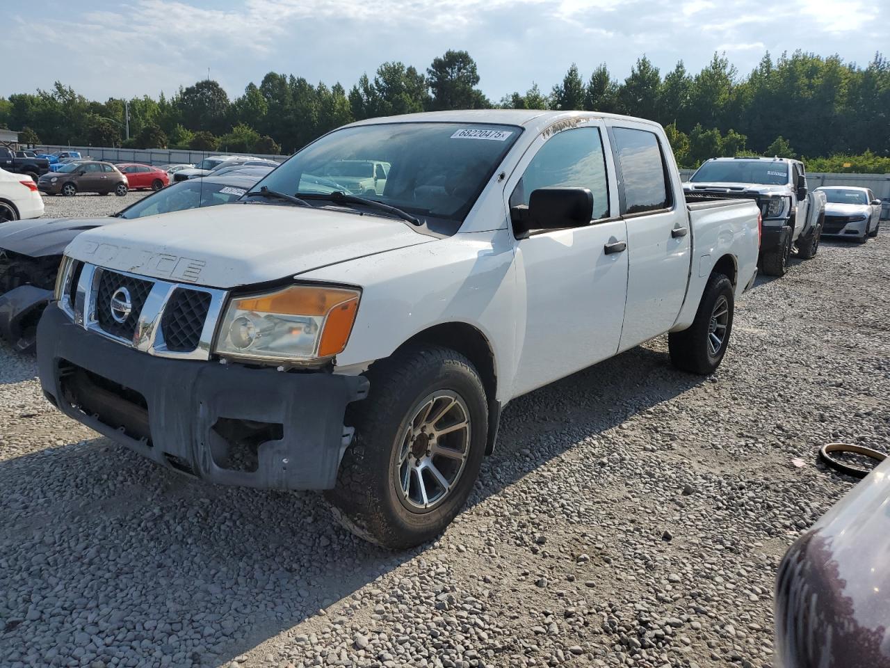 NISSAN TITAN XE