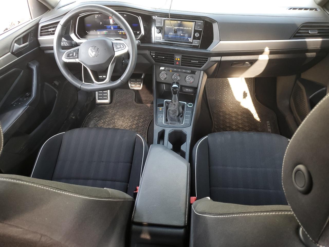 VOLKSWAGEN JETTA SPORT