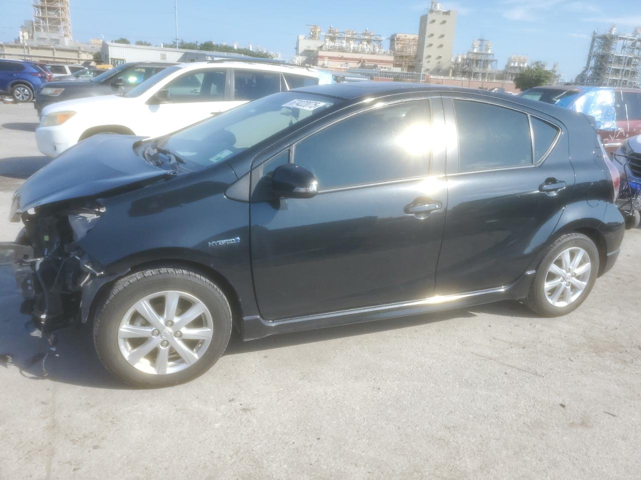TOYOTA PRIUS C