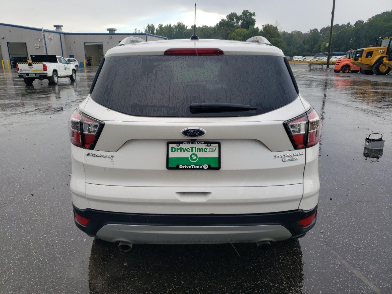 FORD ESCAPE TITANIUM