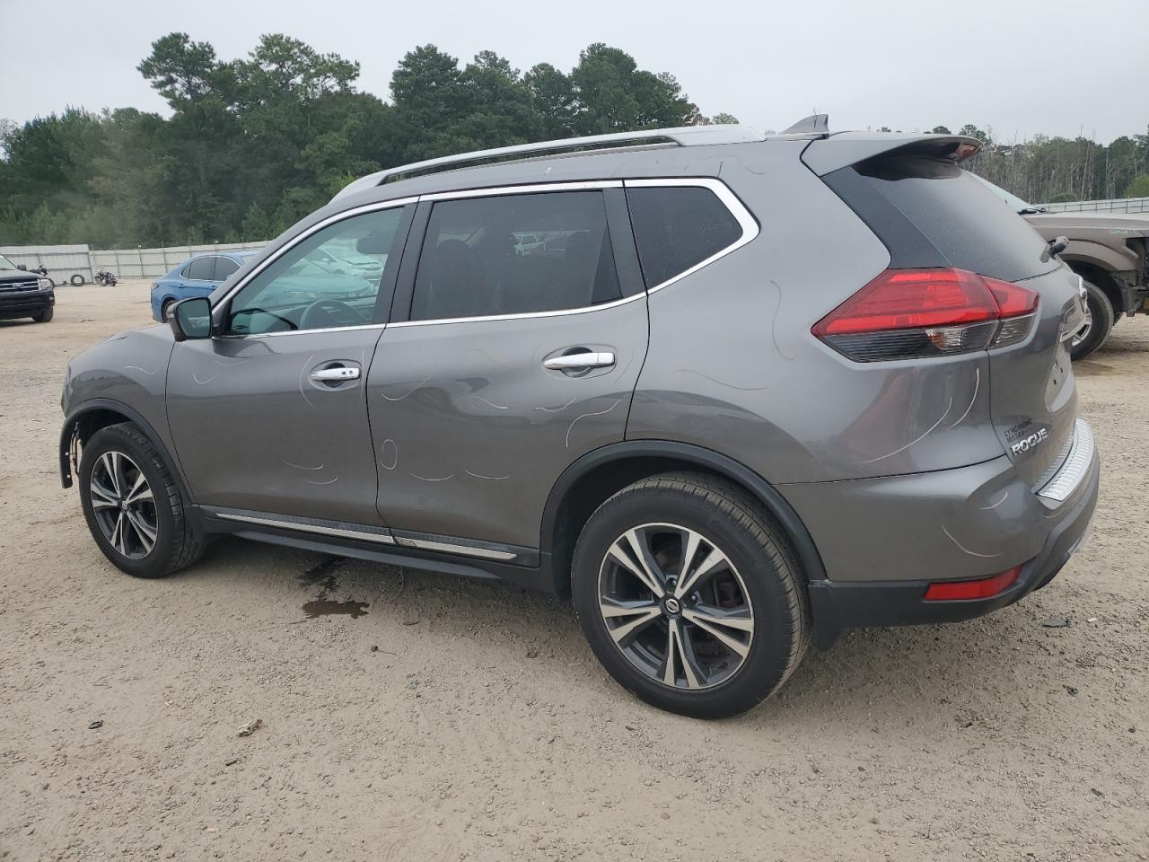 NISSAN ROGUE SV