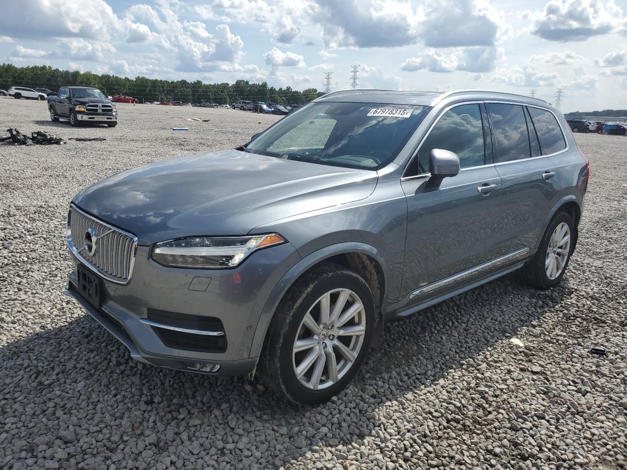 VOLVO XC90 T6