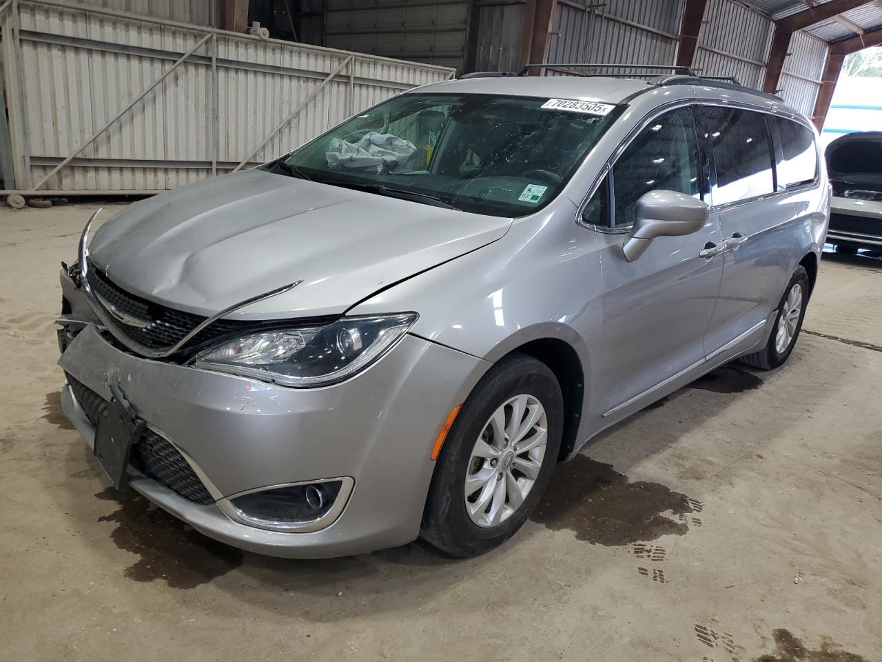 CHRYSLER PACIFICA TOURING L