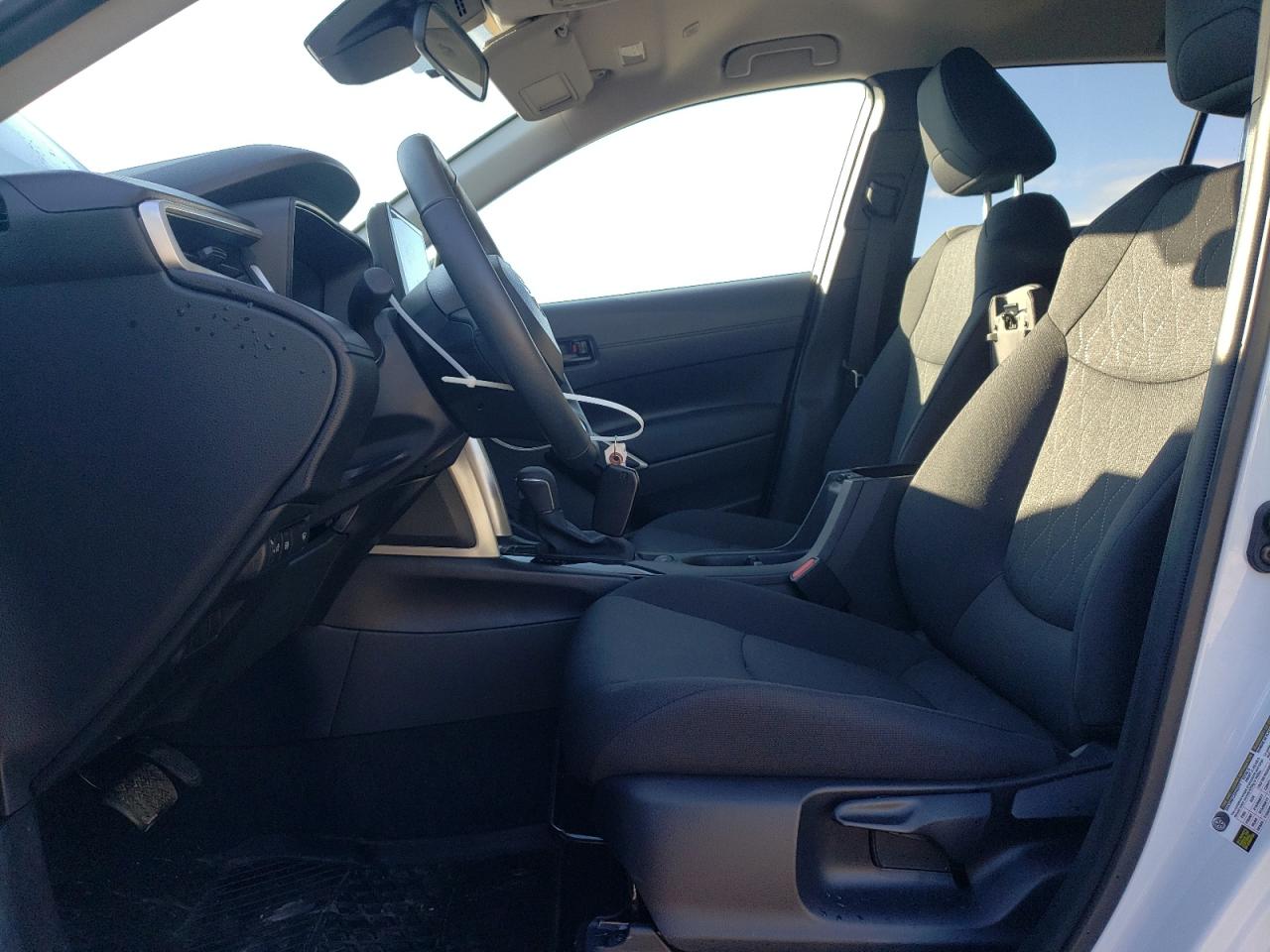 TOYOTA COROLLA CROSS LE