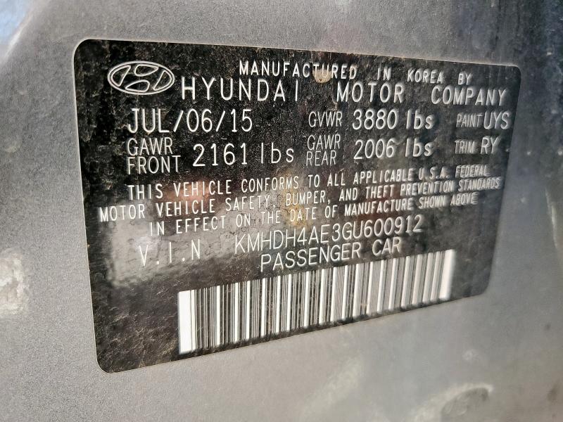 2016 HYUNDAI ELANTRA SE KMHDH4AE3GU600912