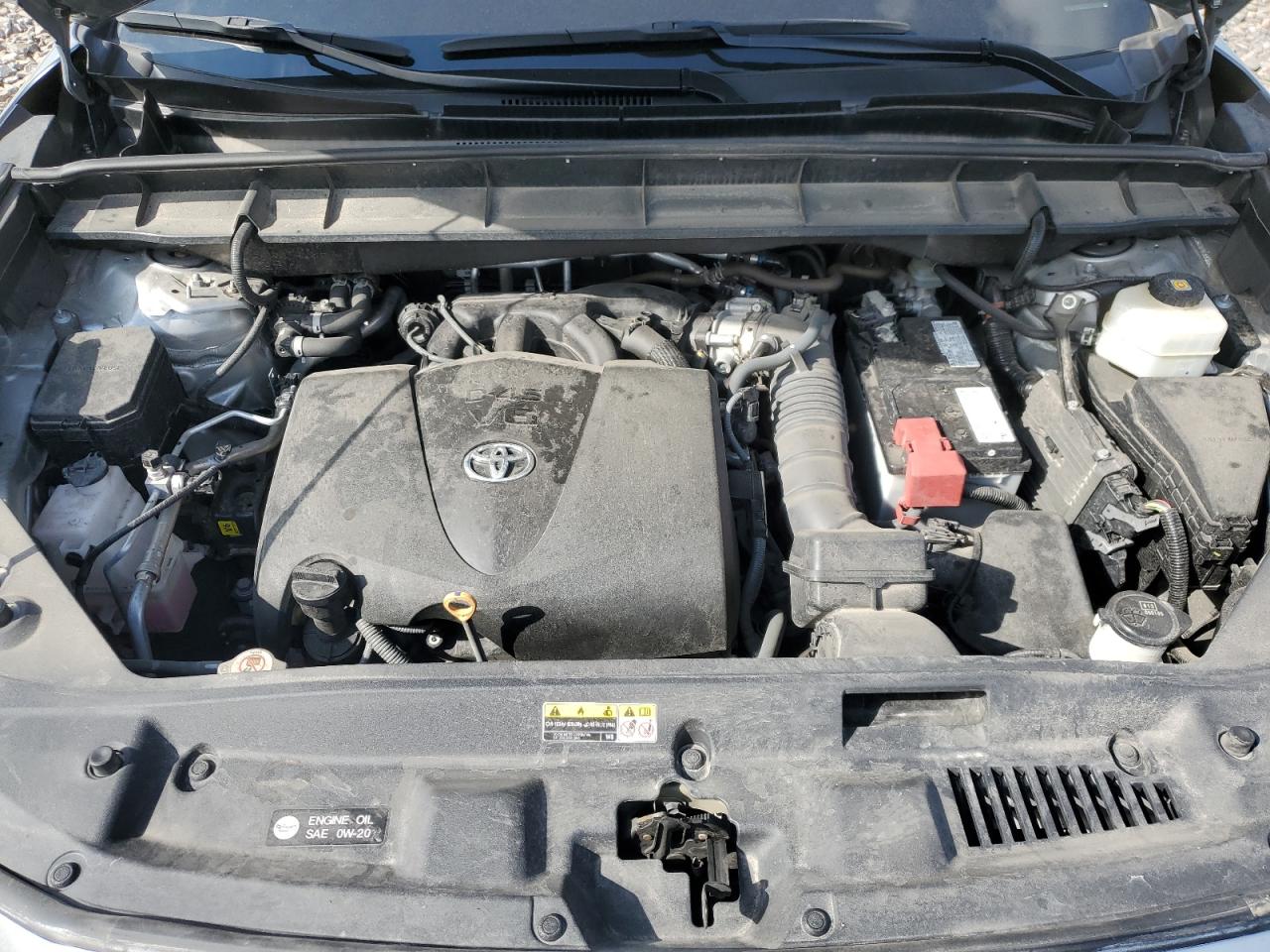 TOYOTA HIGHLANDER PLATINUM