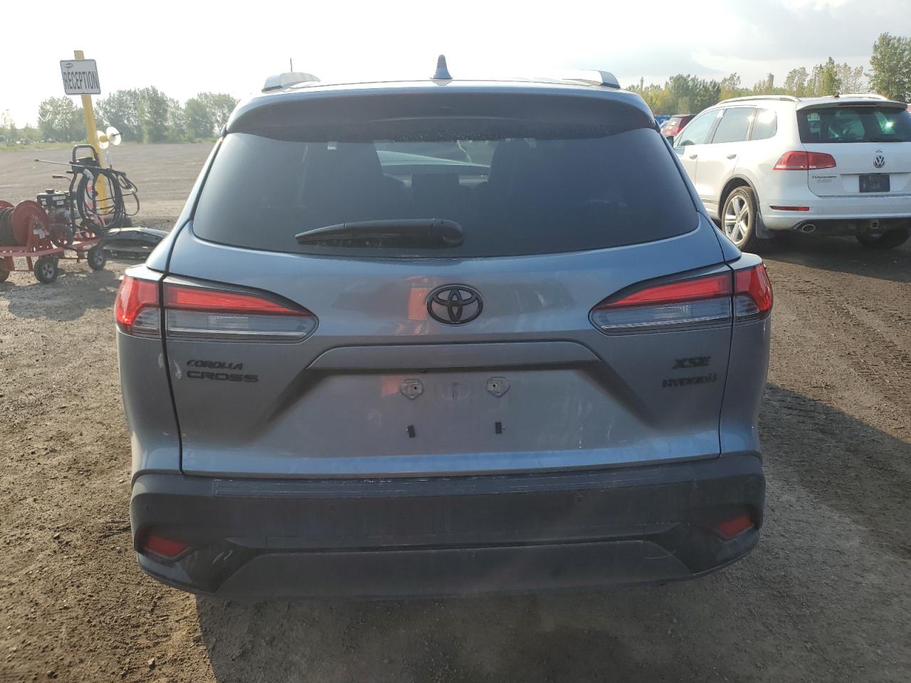 TOYOTA COROLLA CROSS SE