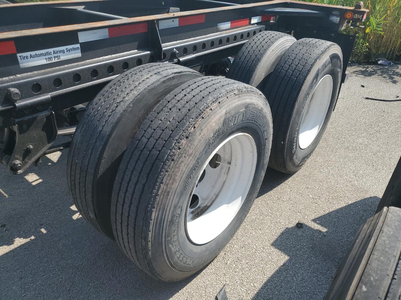 Lot #3224702177 2012 STOUGHTON UNKNOWN