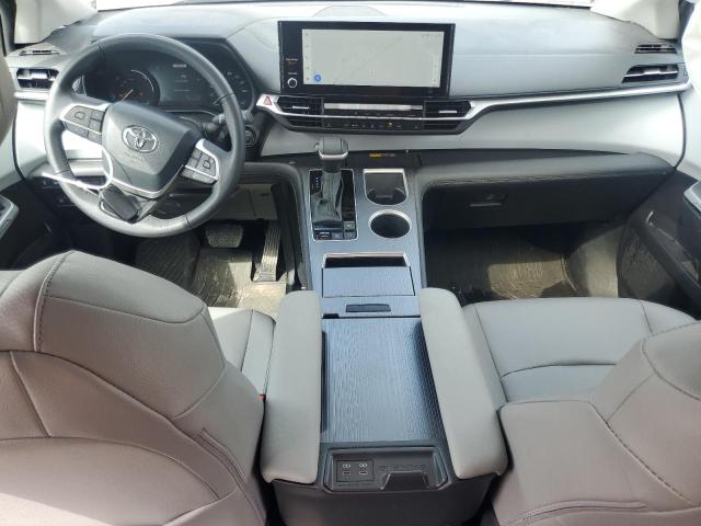 2025 TOYOTA SIENNA XLE 5TDYRKEC5SS225697