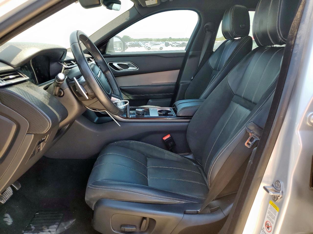 LAND ROVER RANGE ROVER R-DYNAMIC SE