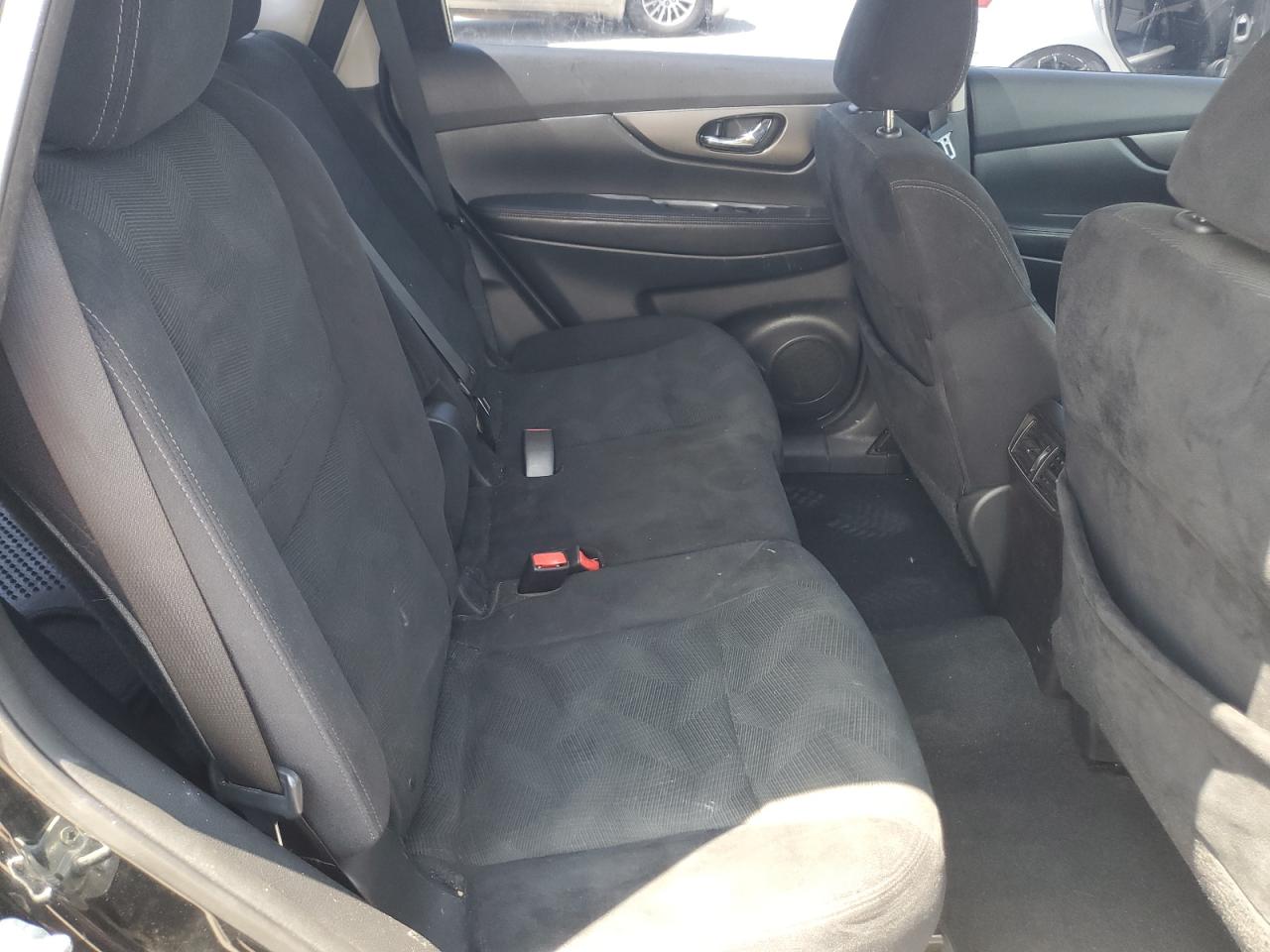 Lot #3308246173 2015 NISSAN ROGUE S