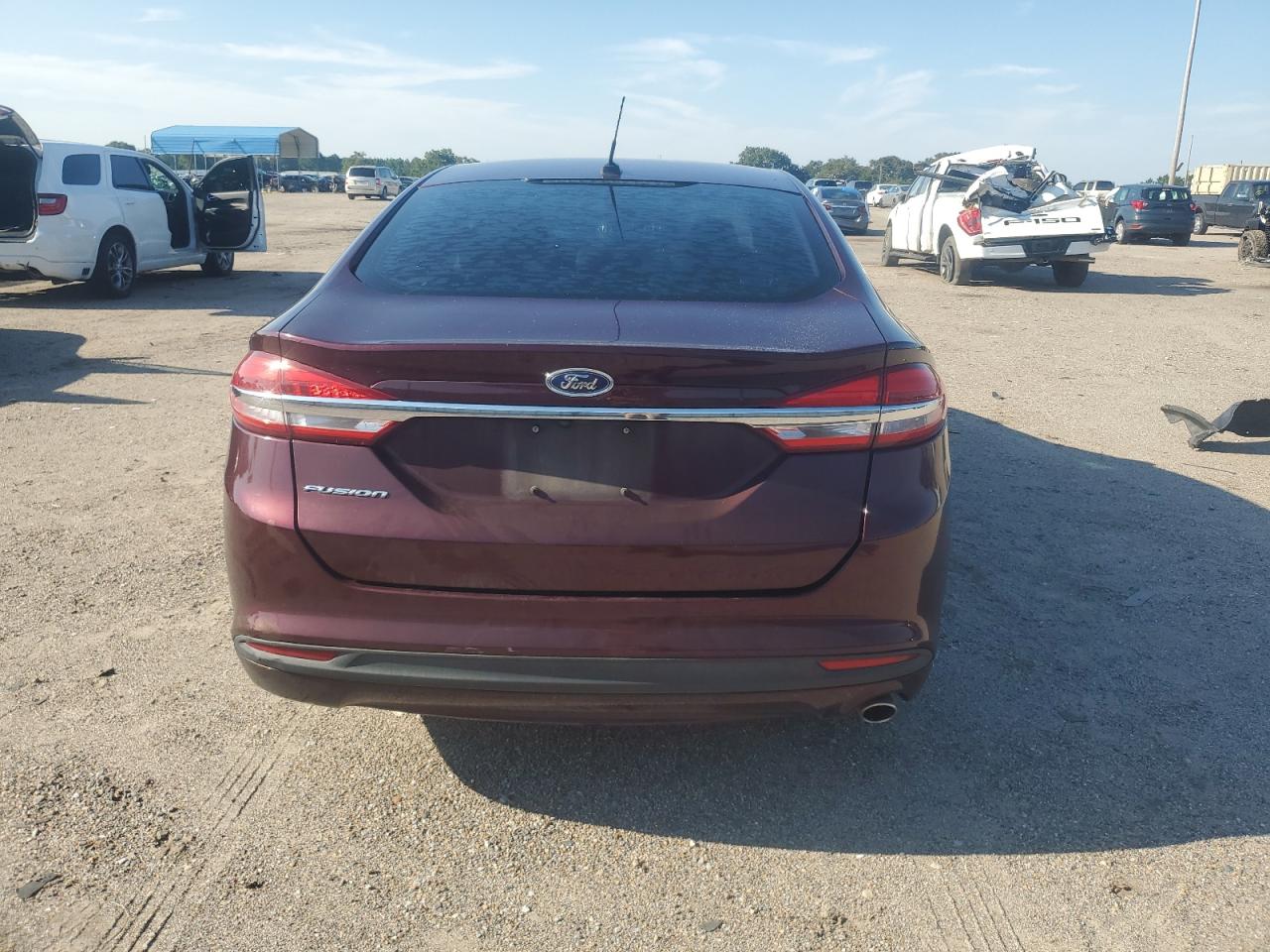 FORD FUSION S