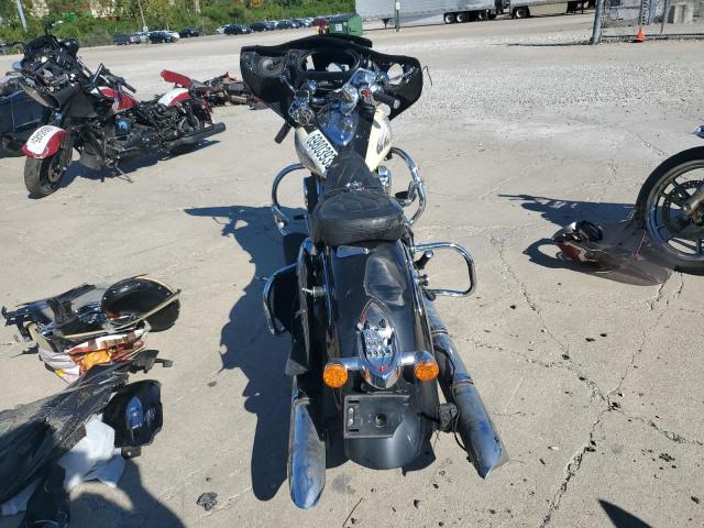 2015 INDIAN MOTORCYCLE CO. CHIEFTAIN 56KTCAAA2F3327826