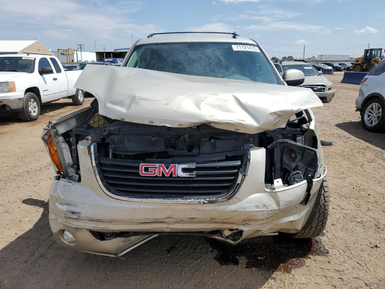 GMC YUKON K1500 SLT