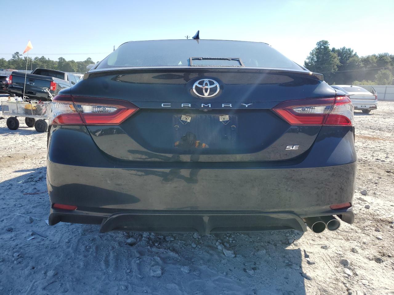 TOYOTA CAMRY SE NIGHT SHADE