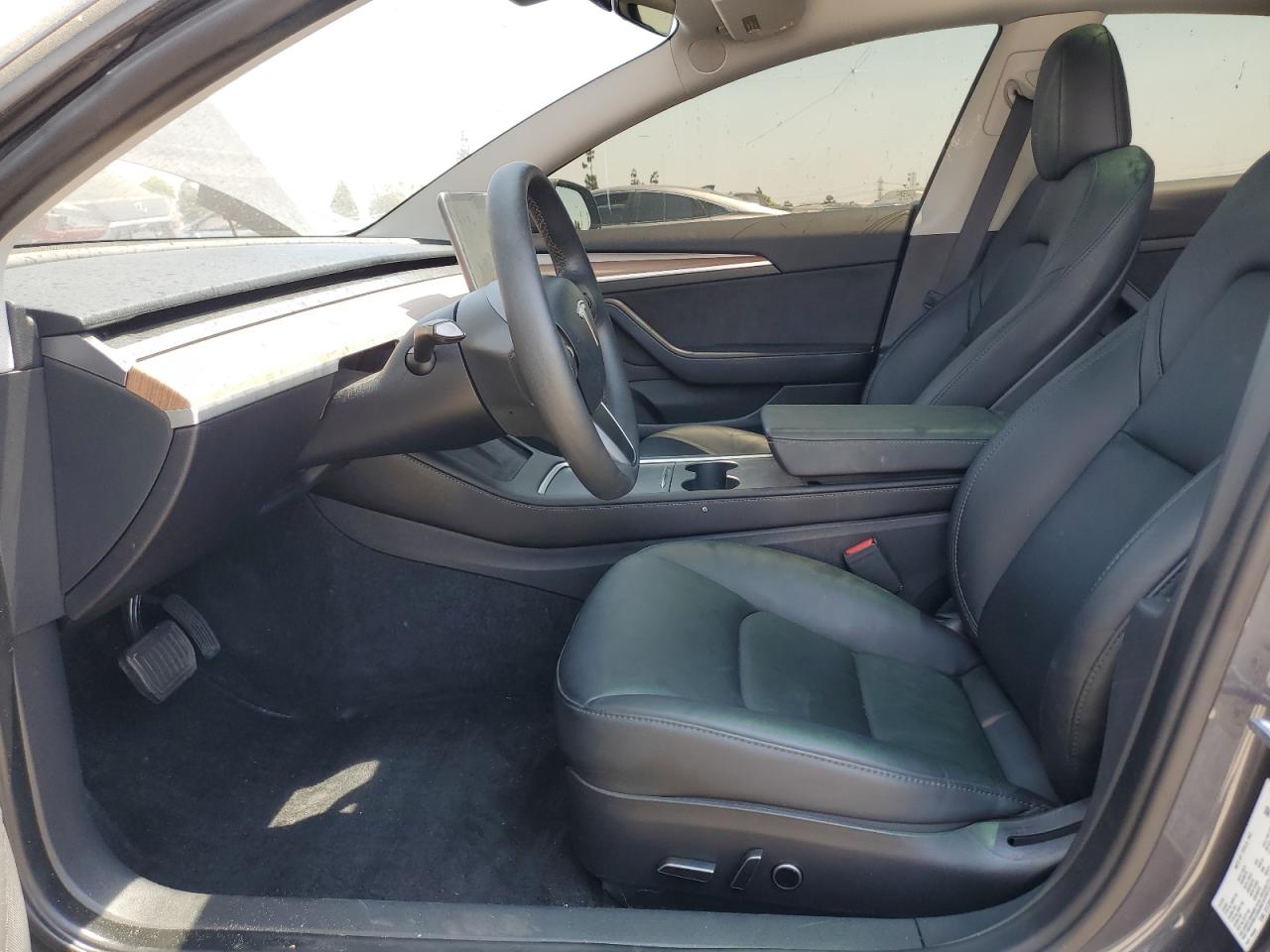 Lot #3304572438 2023 TESLA MODEL 3