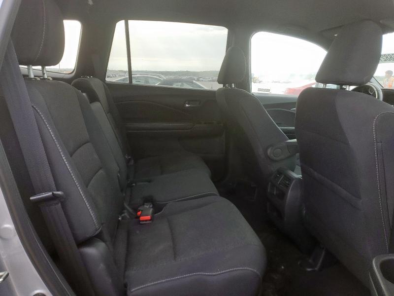 2019 HONDA PASSPORT S 5FNYF7H24KB009207