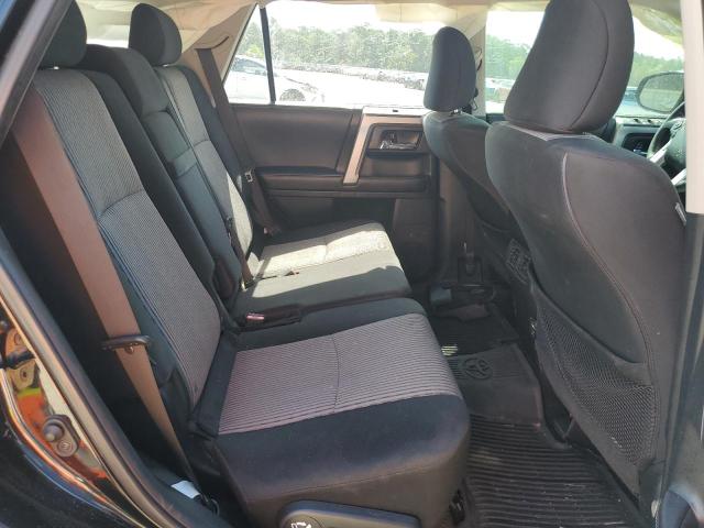 2018 TOYOTA 4RUNNER SR - JTEBU5JR9J5527171
